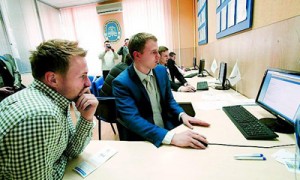 Правительство отказалось от быстрой смены действующего Налогового кодекса, предложив бизнесу высказаться о необходимых реформах. Фото: Униан