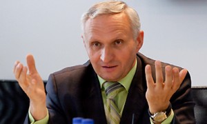 Иван Томыч грозит власти 