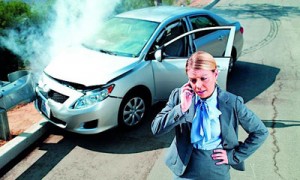 Правильный выбор страховщика поможет владельцу полиса решить проблемы в случае аварии, а не добавить новых. Фото: FOTOBANK.UA