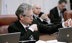 Министр аграрной политики и продовольствия Николай Присяжнюк нашел новый рынок сбыта для украинских зернотрейдеров. Фото: Александр Яловой / Коммерсантъ