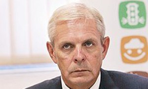 Для уменьшения расходов председатель правления СК «ИНГО Украина» Игорь Гордиенко готов построить клинику. Фото: Александр Яловой / Коммерсантъ