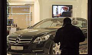 Авторынок продемонстрировал рост на фоне девальвации гривны. Фото: Владислав Содель / Коммерсантъ