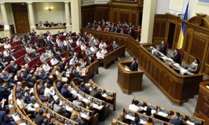 Если банки и мобильные операторы с российскими корнями нашли способ обойти закон «О лицензировании», то биржи и страховые компании оказались менее удачными лоббистами. Фото УНИАН