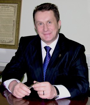 Председатель правления Страховой компании «БРОКБИЗНЕС», доктор философии по экономике  Вадим Загребной