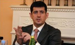 заместитель руководителя ФСФР Игорь Жук